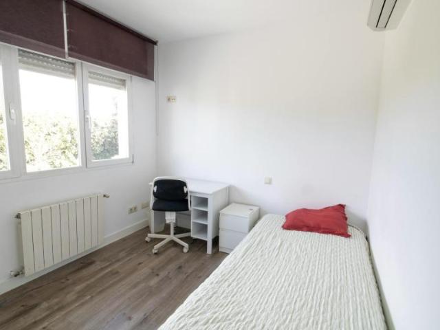 Habitación en alquiler en Colonia La Cabaña, Pozuelo De Alarcón