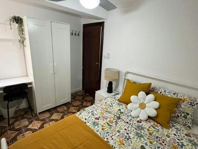 Habitación en alquiler en el Poble Nou, l'Horta Sud