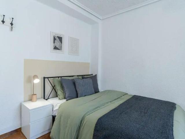 Habitación en alquiler en Torrent, València / Valencia