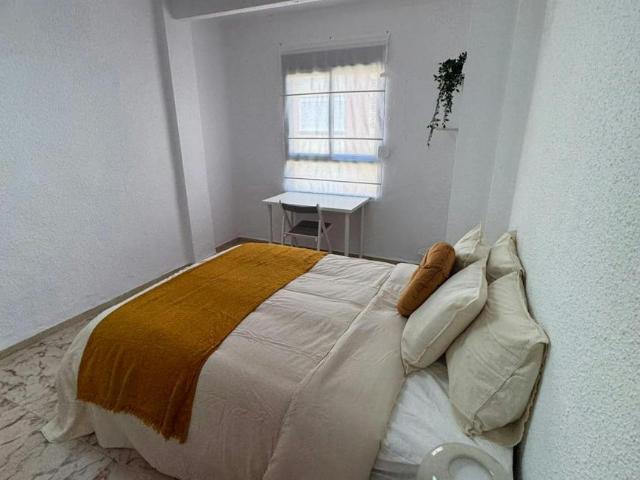 Habitación en alquiler en l'Horta Sud, Valencia