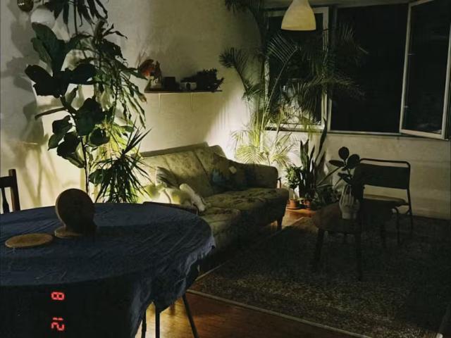 Quarto alugar em Cova da Piedade, Almada