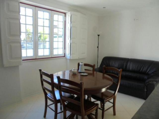 Quarto alugar em Santo António da Caparica, Almada