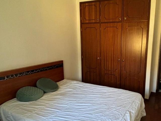 Quarto alugar em Ramalha, Almada