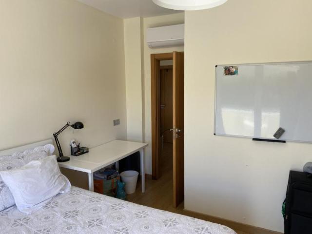 Quarto alugar em Almada, Setúbal
