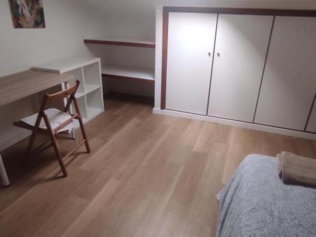 Quarto alugar em Peniche, Leiria