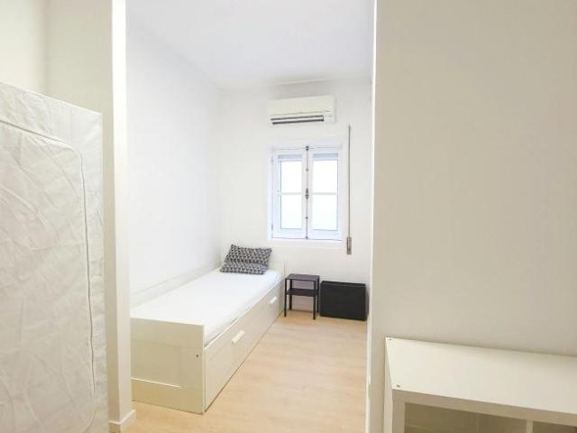 Quarto alugar em Gondomar, Porto