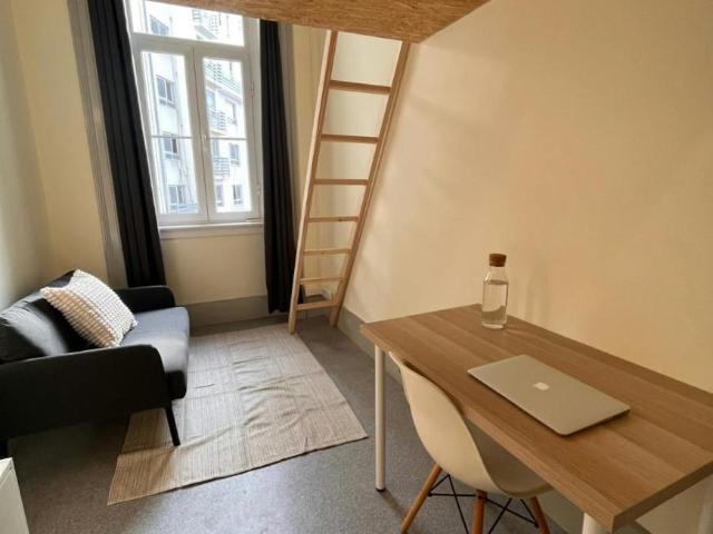 Quarto alugar em Santo António, Lisboa