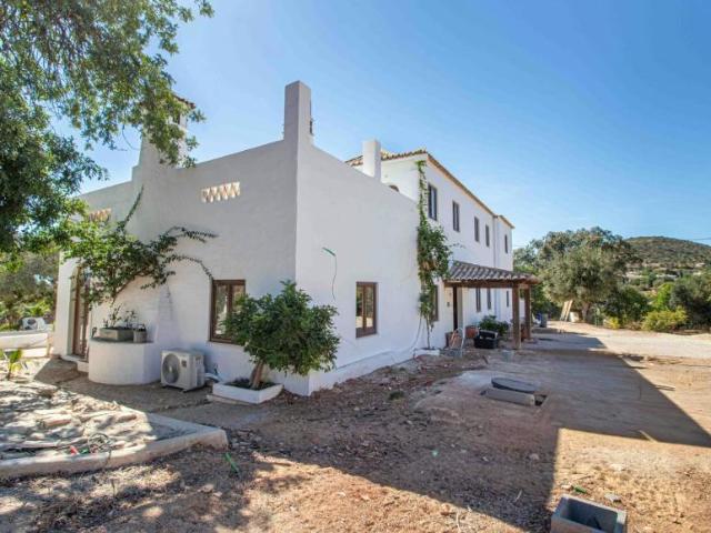 Quarto alugar em Franqueada, Loulé