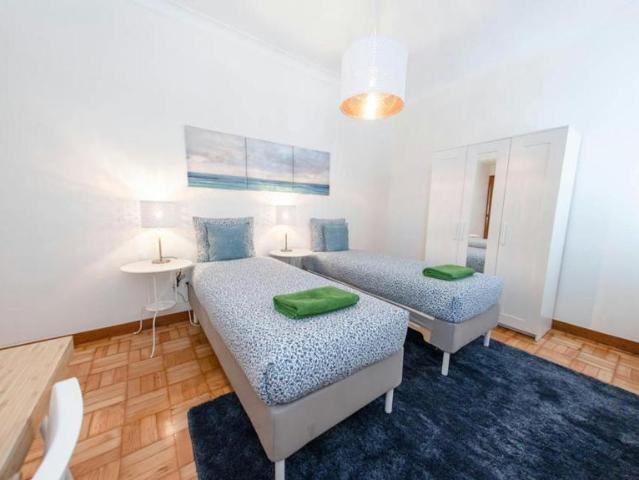 Quarto alugar em Porto