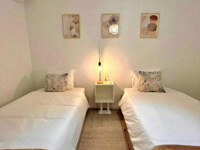 Quarto alugar em Avilhó, Porto