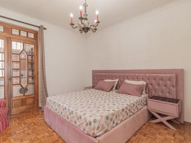 Quarto alugar em Bairro dos Quatro, Odivelas