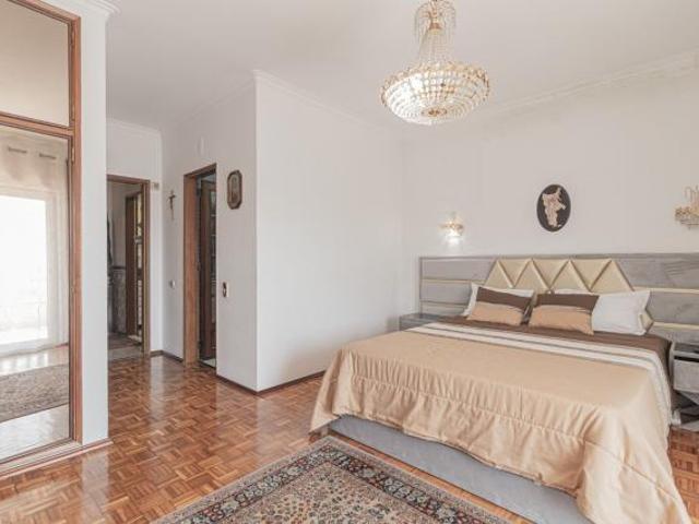 Quarto alugar em Bairro dos Quatro, Odivelas