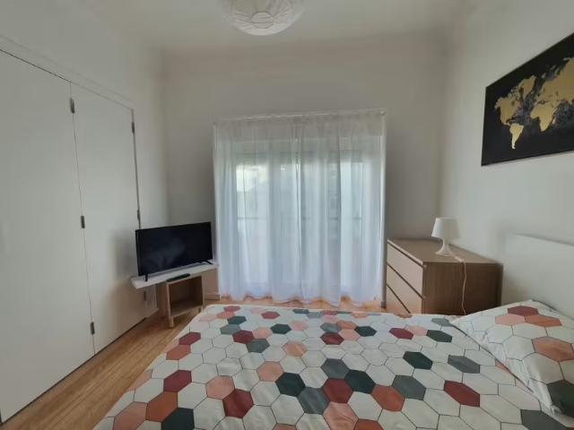 Quarto alugar em Bairro Clemente Vicente, Oeiras