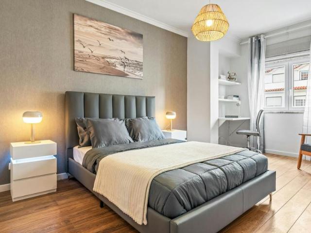 Quarto alugar em Oeiras, Lisboa