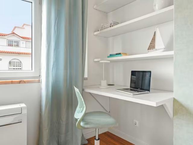Quarto alugar em Oeiras, Lisboa