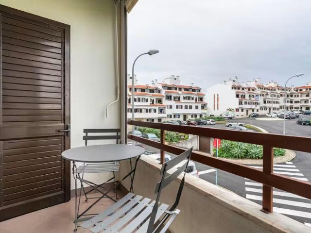 Quarto alugar em Oeiras, Lisboa