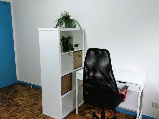 Quarto alugar em Gondomar, Porto