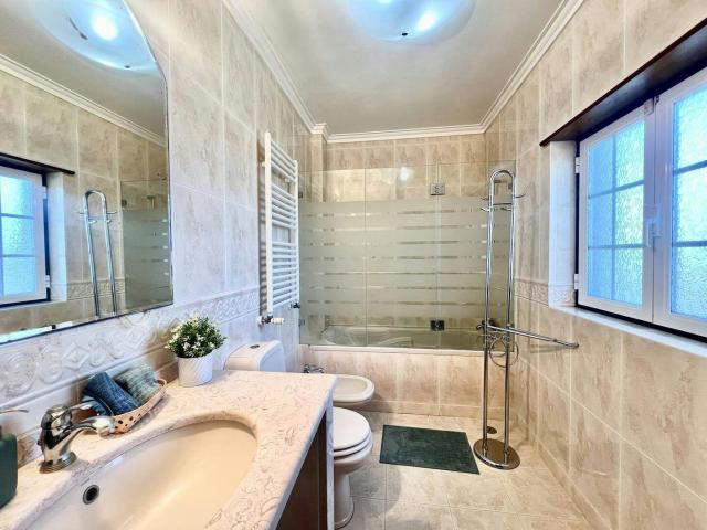 Quarto alugar em Alcolombal, Sintra