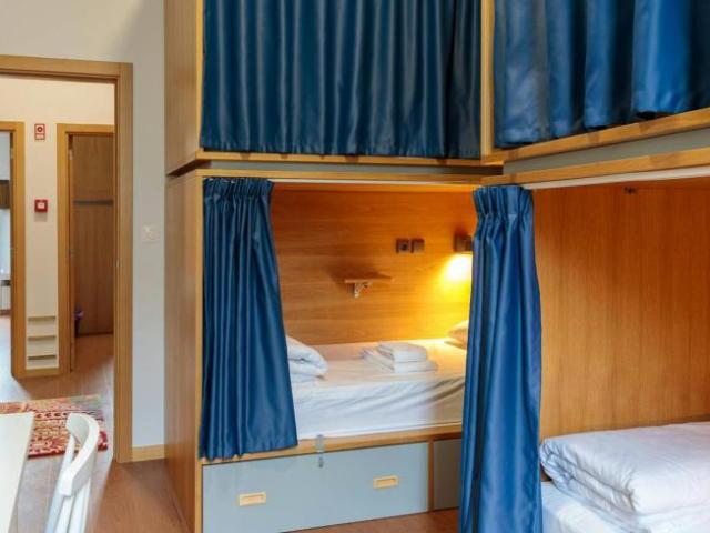 Quarto alugar em Vila Nova De Gaia, Porto