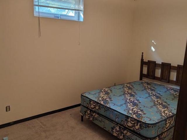 Room for rent in Camrose, Alberta