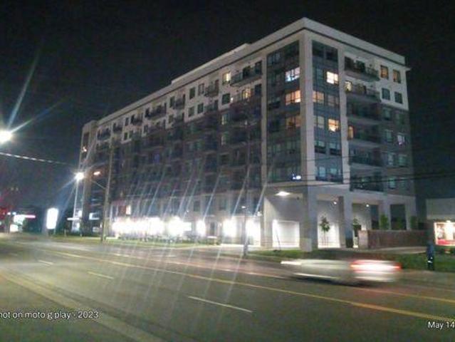 Room for rent in Ancaster, Ontario