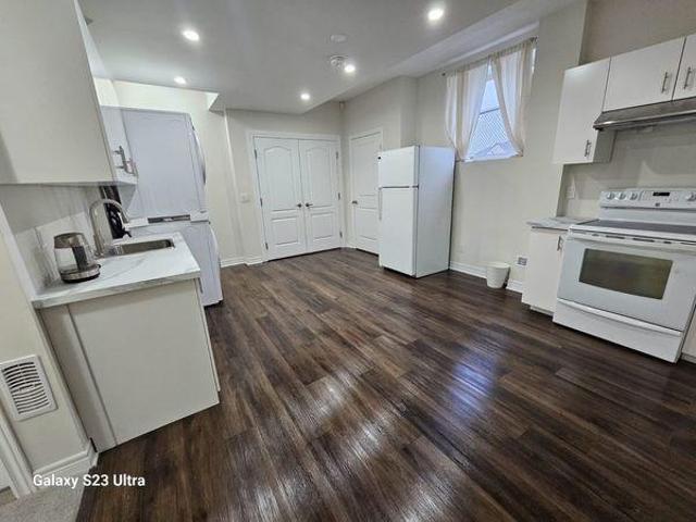 Room for rent in Kitchener, Ontario