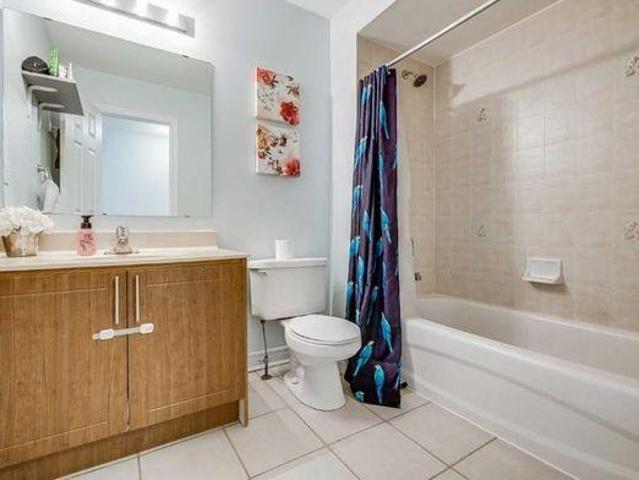 Room for rent in Mississauga, Ontario
