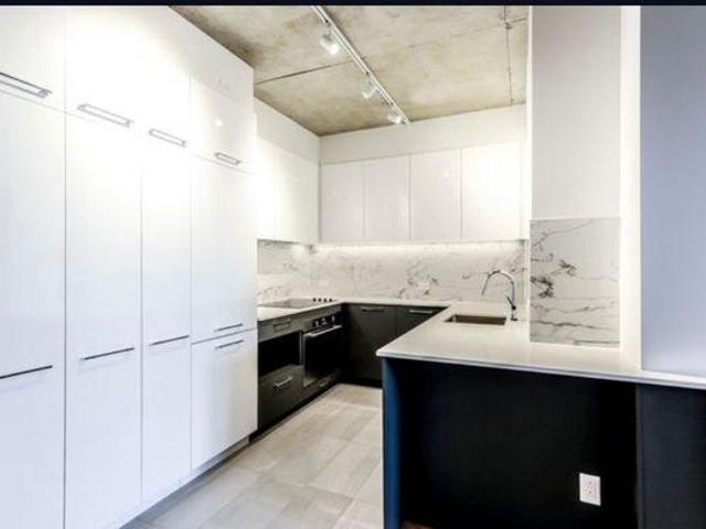 Room for rent in St. Leonard's, Quebec