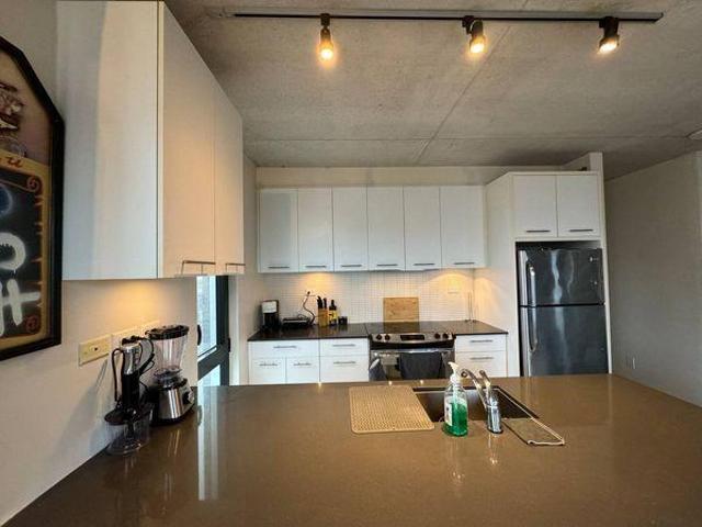 Room for rent in St. Leonard's, Quebec