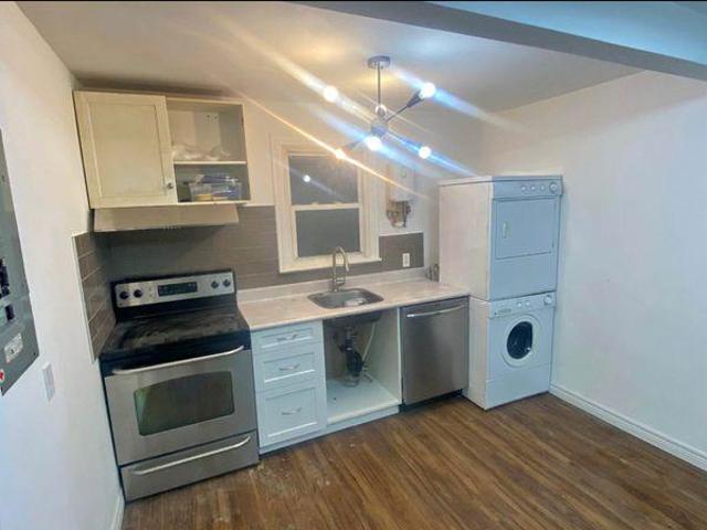 Room for rent in Niagara, Ontario