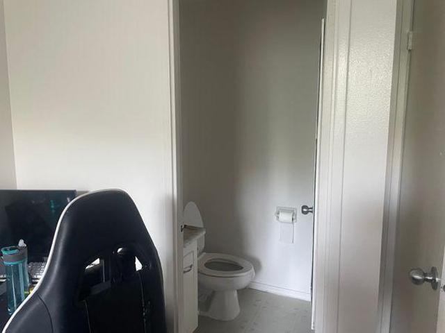 Room for rent in Mulhurst Bay, Ontario
