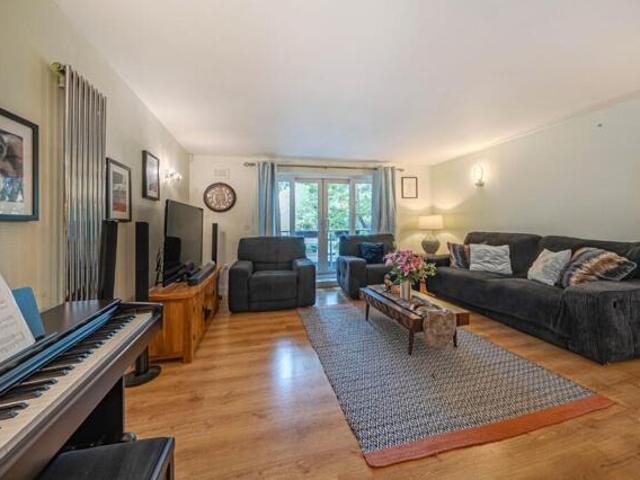 Room for sale in Beckenham, Isle Of Man