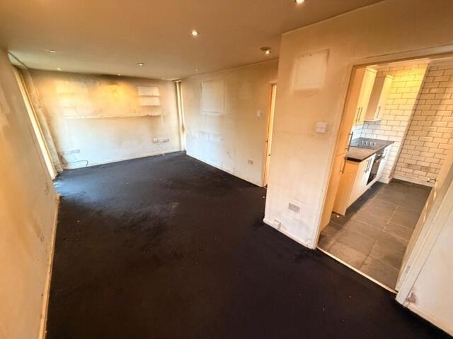 Room for sale in Lee Bank, Isle Of Man