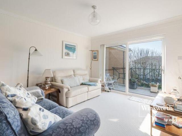 Room for sale in Wick, Bournemouth