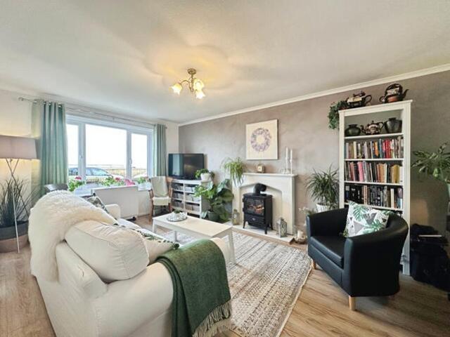 Room for sale in West End, Bare