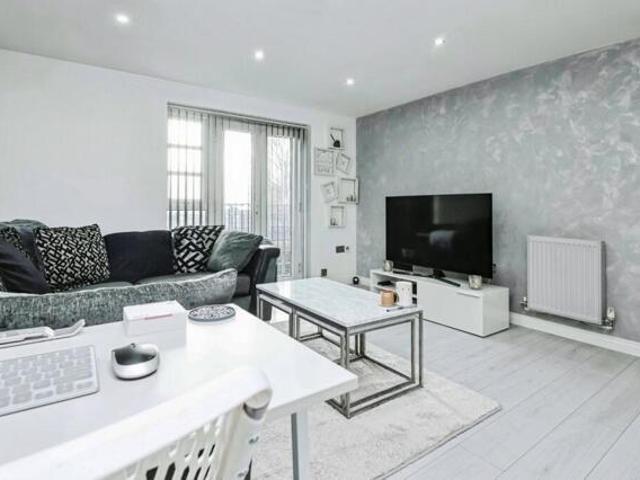 Room for sale in Gravelly Hill, West Midlands
