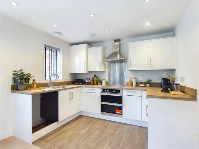 Room for sale in Walton, Eastbridge