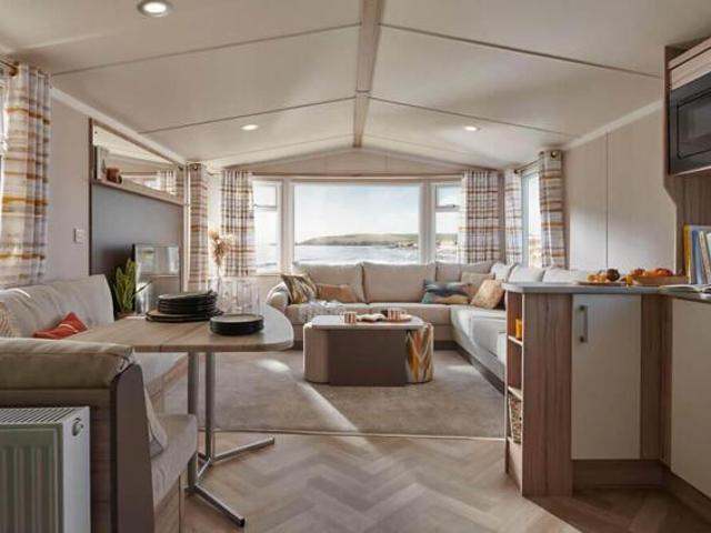 Room for sale in Lloc, Wales