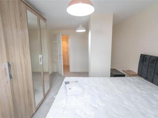 Room for sale in East Marsh, Grimsby