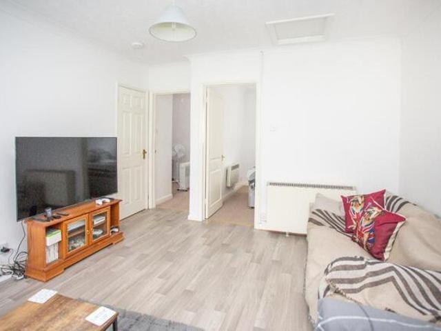 Room for sale in Cross In Hand, East Sussex