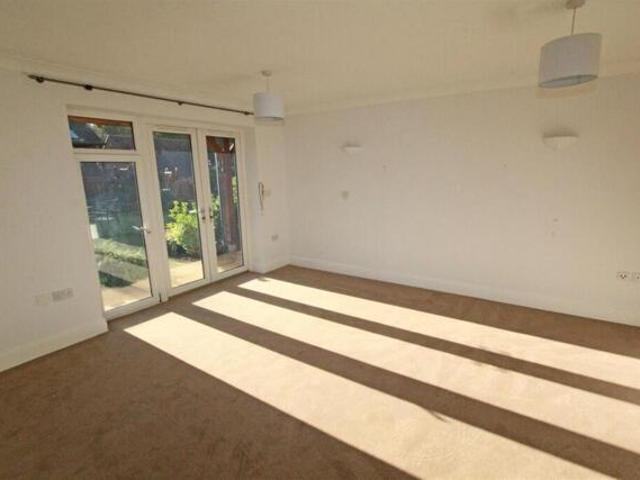 Room for sale in Hertford, Colliers End