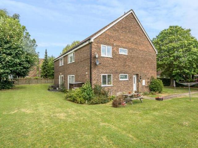Room for sale in Colliers End, Hertfordshire
