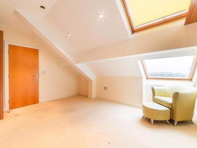 Room for sale in Meols Cop, Southport
