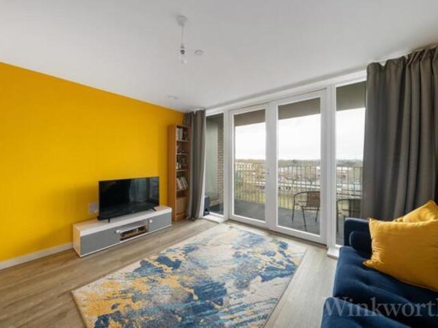 Room for sale in London Borough of Lewisham, Greater London