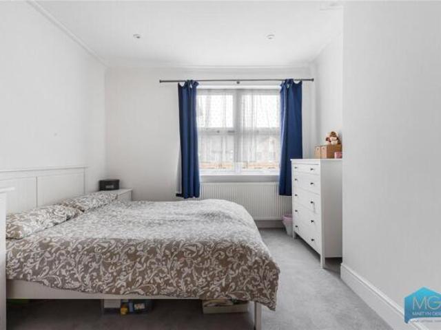 Room for sale in Finchley, Greater London