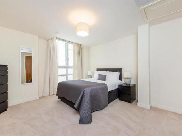 Room for sale in Finsbury, Greater London