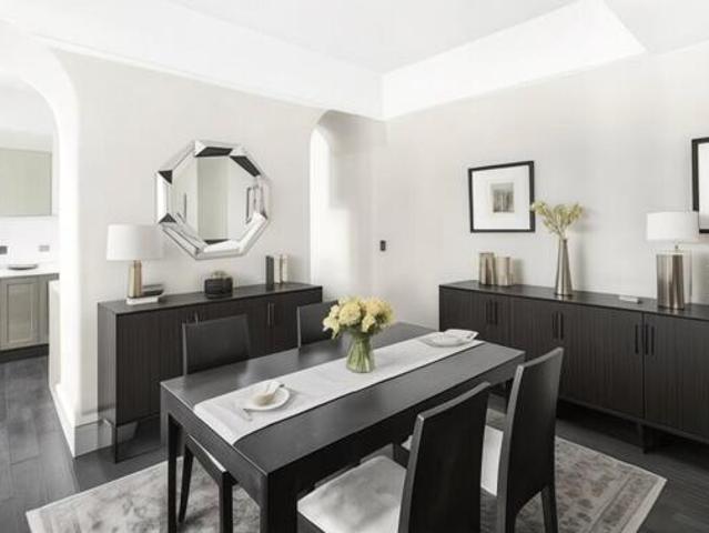 Room for sale in Westminster, Victoria