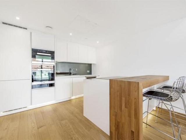 Room for sale in Westminster, Greater London