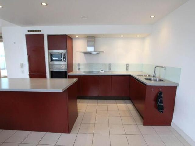 Room for sale in City Centre, Georgia