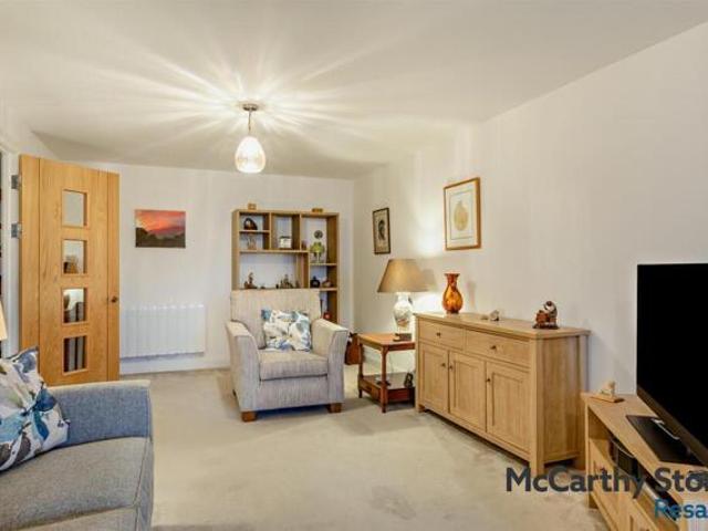 Room for sale in Stanford On Avon, Leicestershire